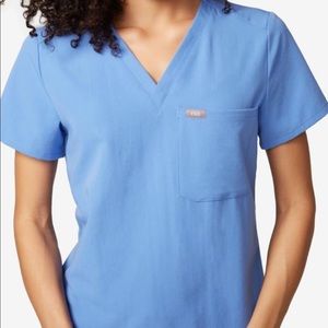 Catarina - Single pocket scrub top